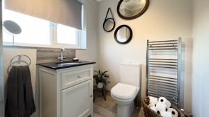 Photo 9- click for photo gallery